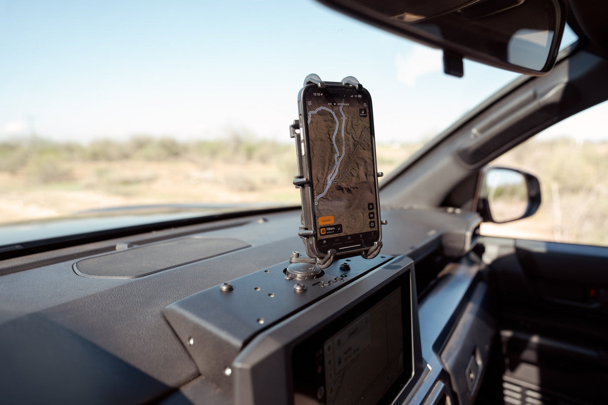Dash Mounts