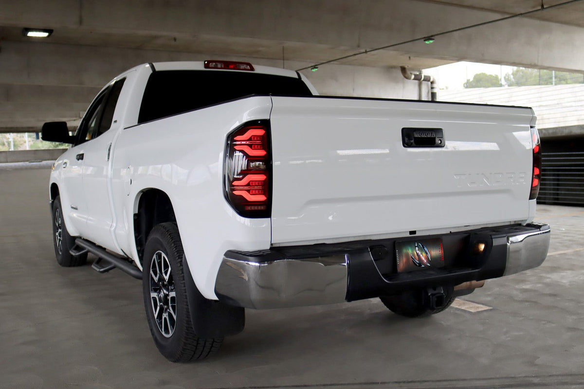 14-21 Toyota Tundra LUXX-Series LED Tail Lights Black-Red | AlphaRex