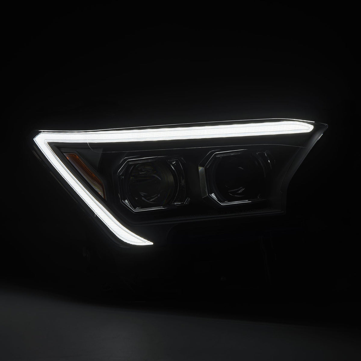 24-25 Toyota Tacoma / 25-up 4Runner LUXX-Series LED Projector Headlights Black | AlphaRex