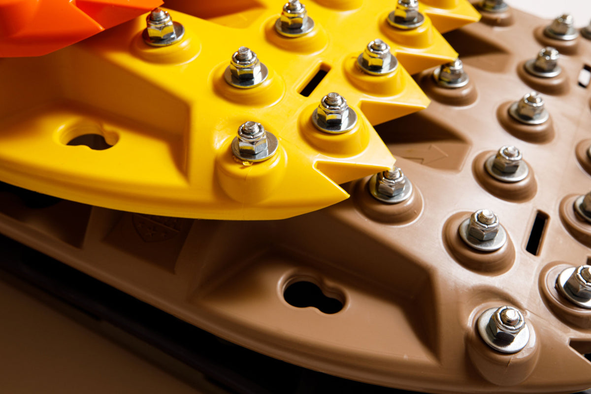 ActionTrax Metal Teeth Recovery Boards Tan (Pair) - Extreme Traction Mats