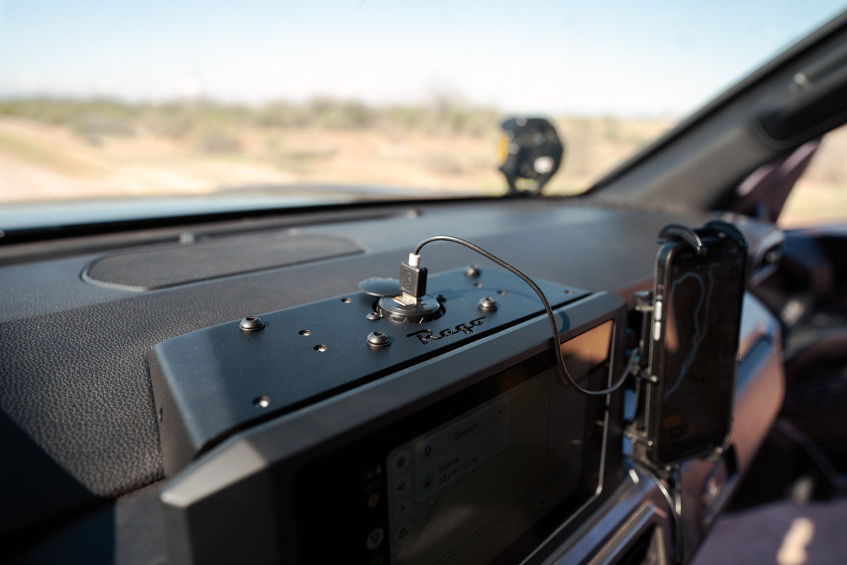 2025 Toyota 4Runner Device Dash Mount