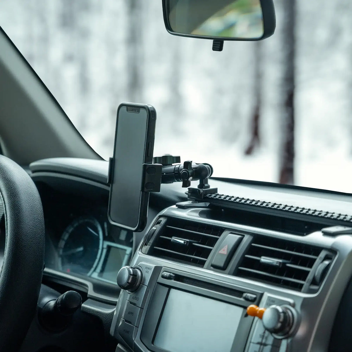 TRAXX™ - Assault Track Picatinny Dash Bracket With MagSafe Charging Phone Mount | 2010-2024 Toyota 4Runner