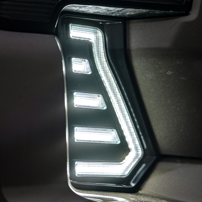 Aspire V2 Fang Lights for Tacoma (2024-2025)