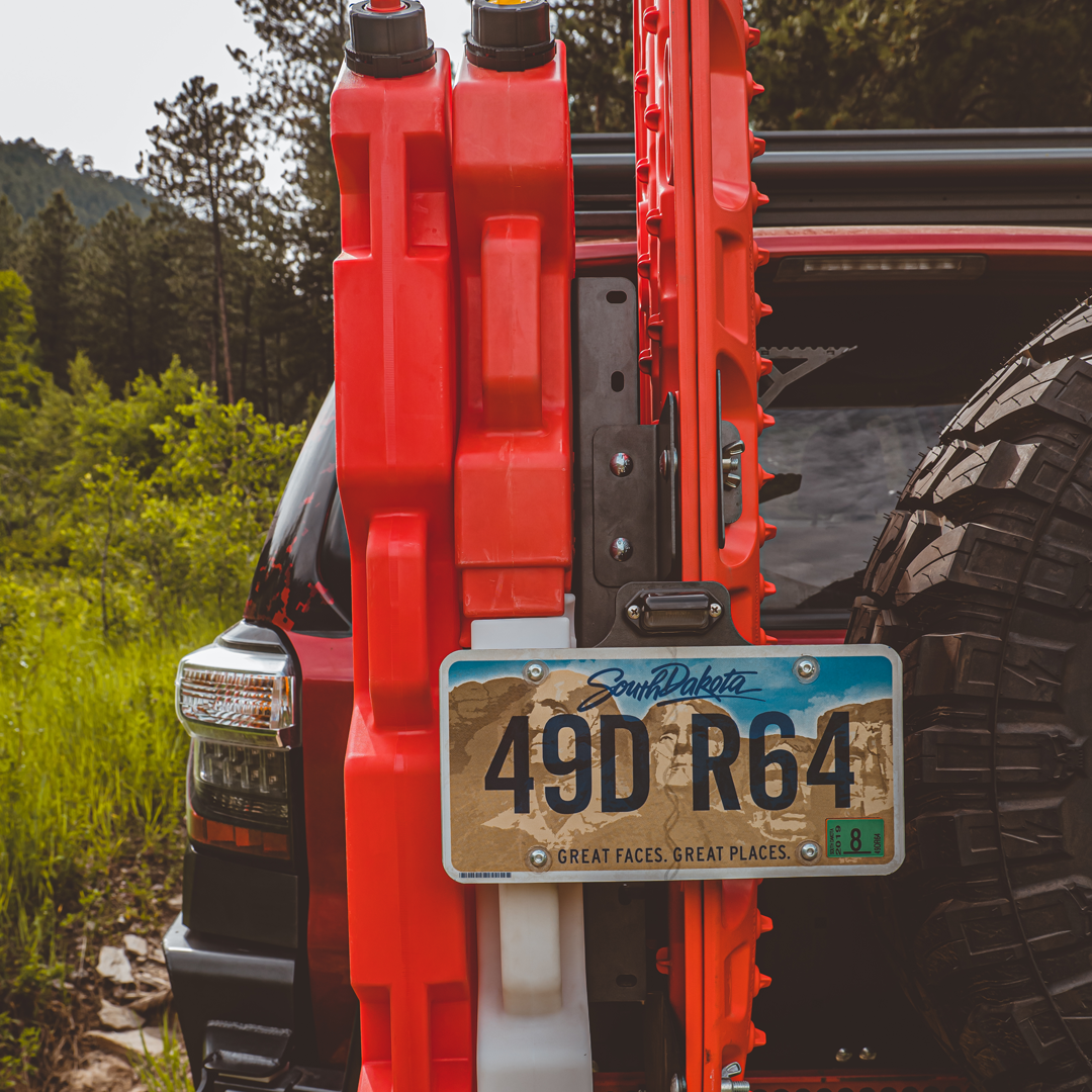 Cover photo for the C4 Maxtrax and Rotopax mount for rear bumpers with emphasis on the mount and everything else faded out.